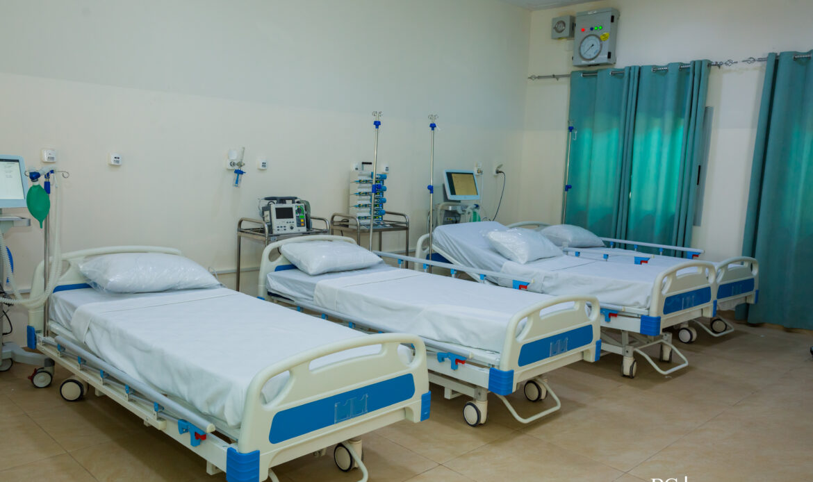 Inauguration de l'hôpital militaire du Camp Tshatshi