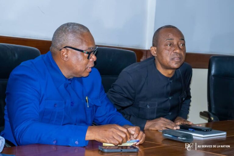 Amélioration du système de passation des marchés publics : la délégation de L'ARMP en réunion de travail avec l'équipe du BCECO 3