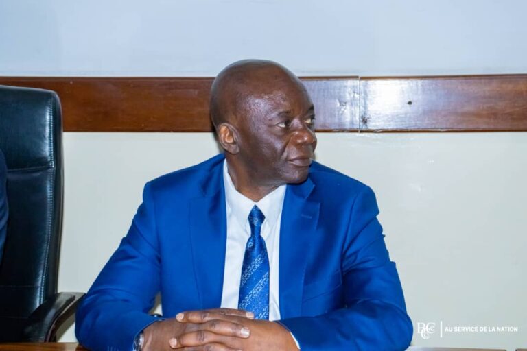 Amélioration du système de passation des marchés publics : la délégation de L'ARMP en réunion de travail avec l'équipe du BCECO 6