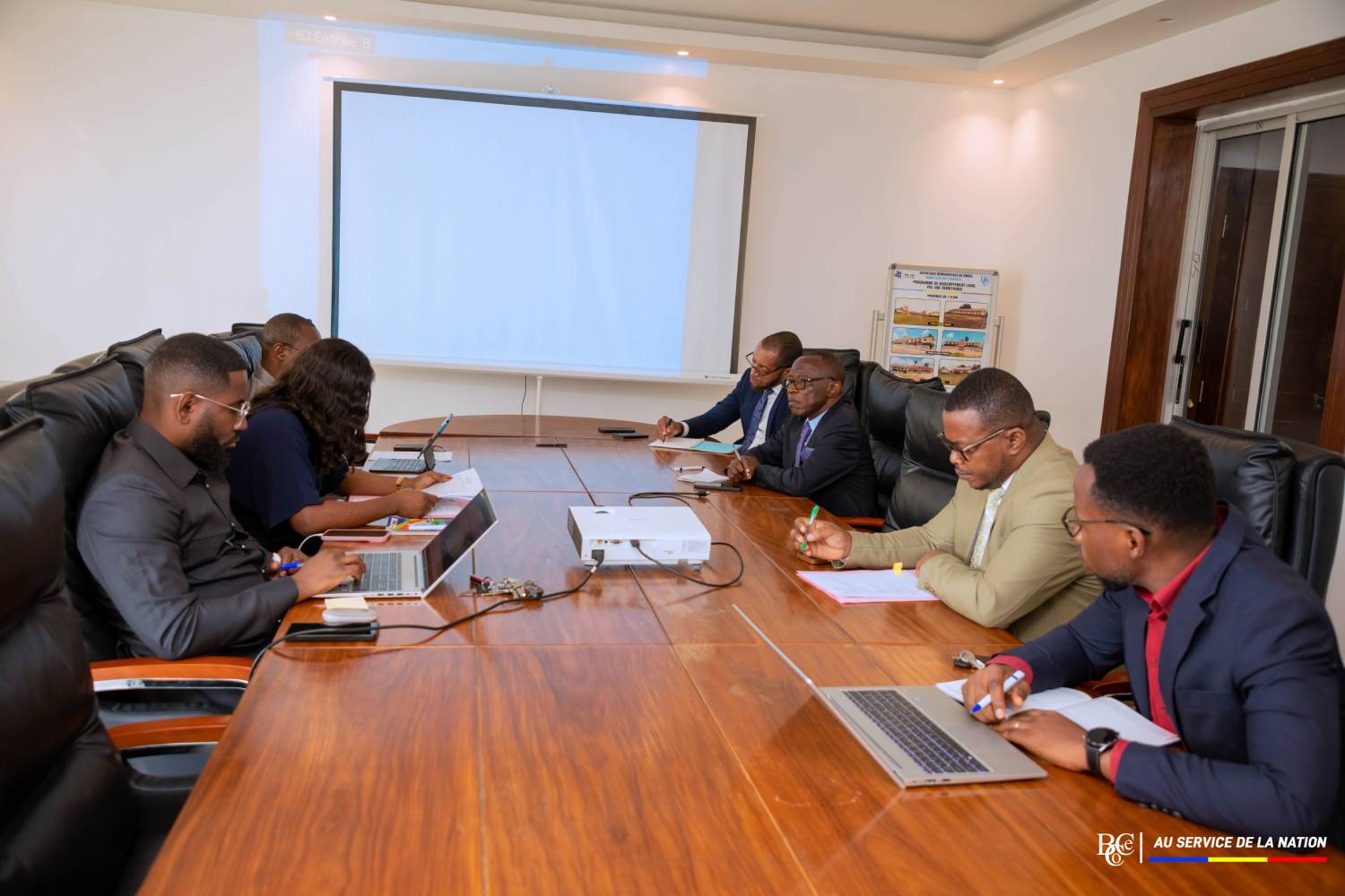 Prise de fonction du Directeur Général ai du BCECO8